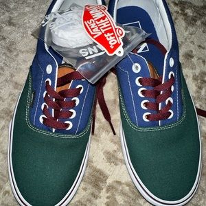 Brand new OLD SKOOL VANS YACHT CLUB SHOE